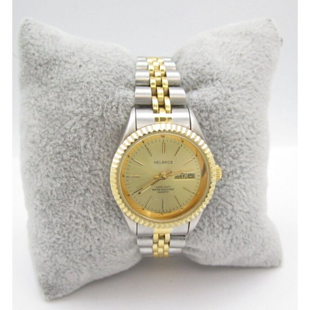 Women Helbros Quartz WR Analog 26mm Round Watch (H604) "New‎ Battery"